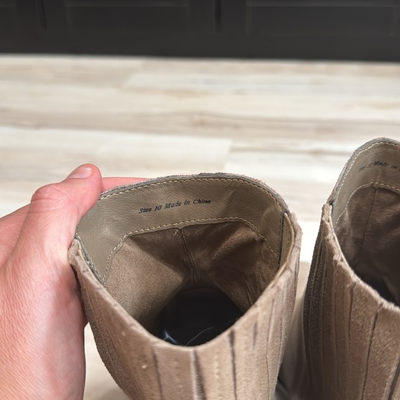 Dolce Vita Linny Leather H2O Bootie - Picture 8 of 10